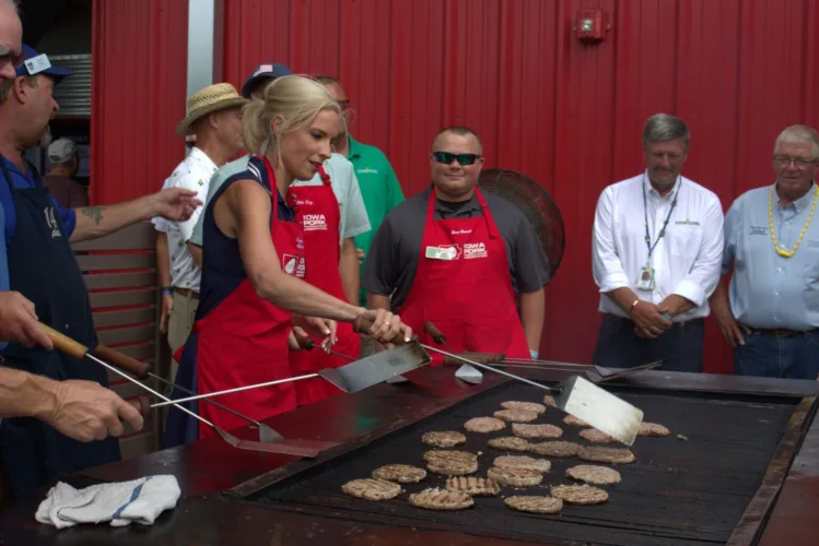 Hinson touts Save Our Bacon Act at State Fair